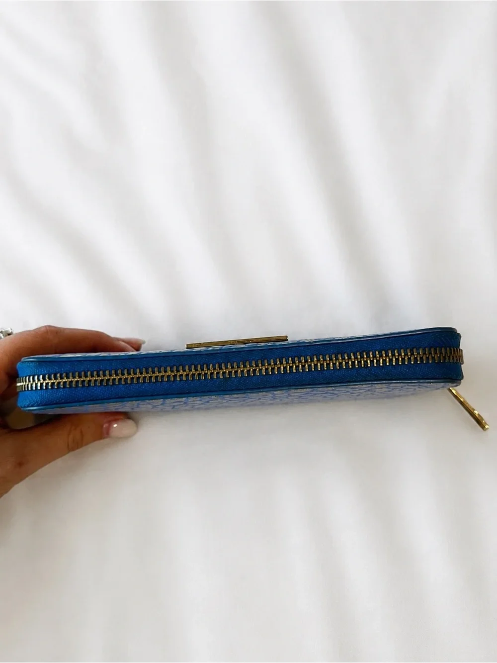 Kelly Wynne Blue Silver Embossed Zip Around Wallet Metallic